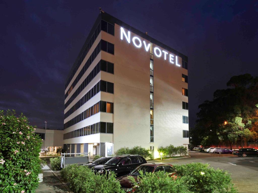 Novotel Sydney West HQ Image