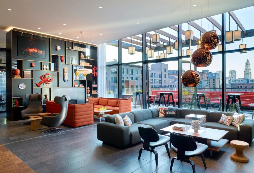 citizenM Boston North Station Image