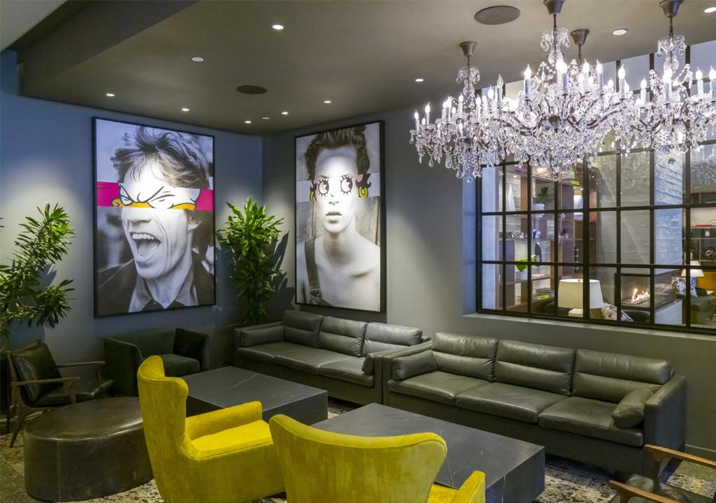The Colonnade Hotel Image