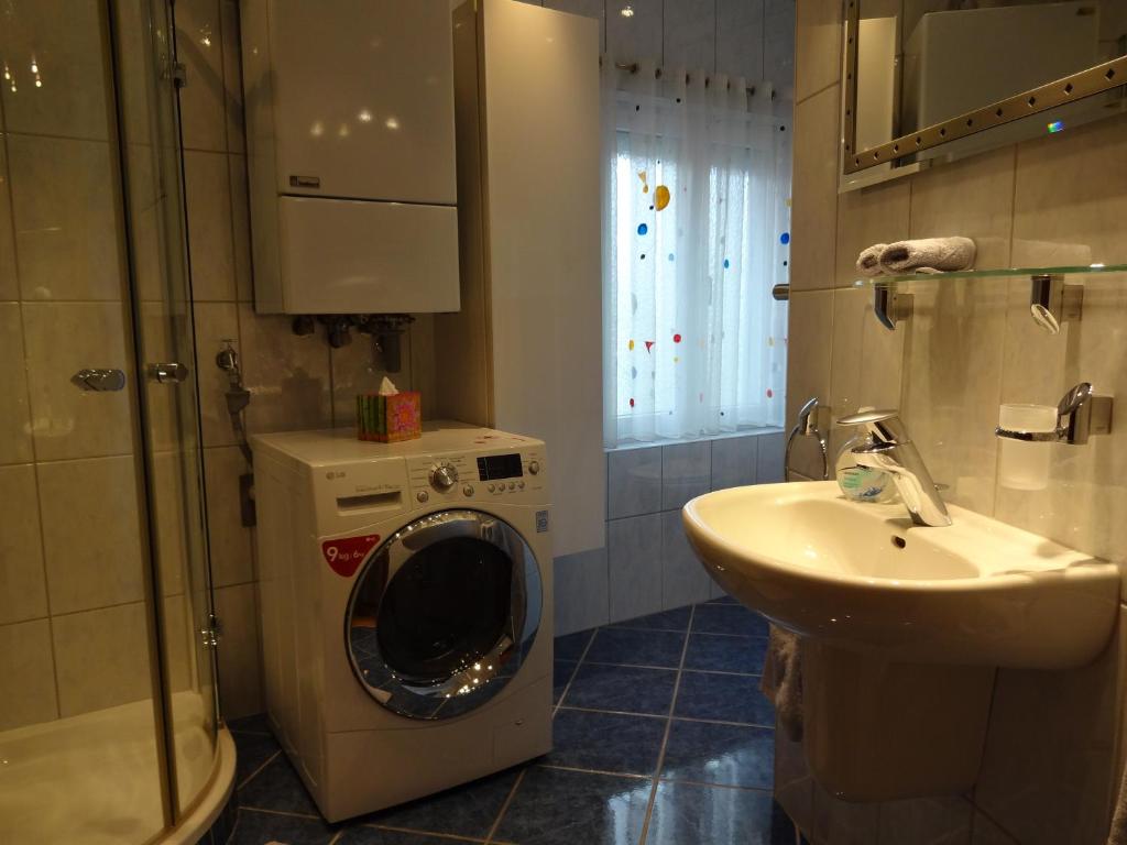 Ferienwohnung Huttenstrasse 22C 7