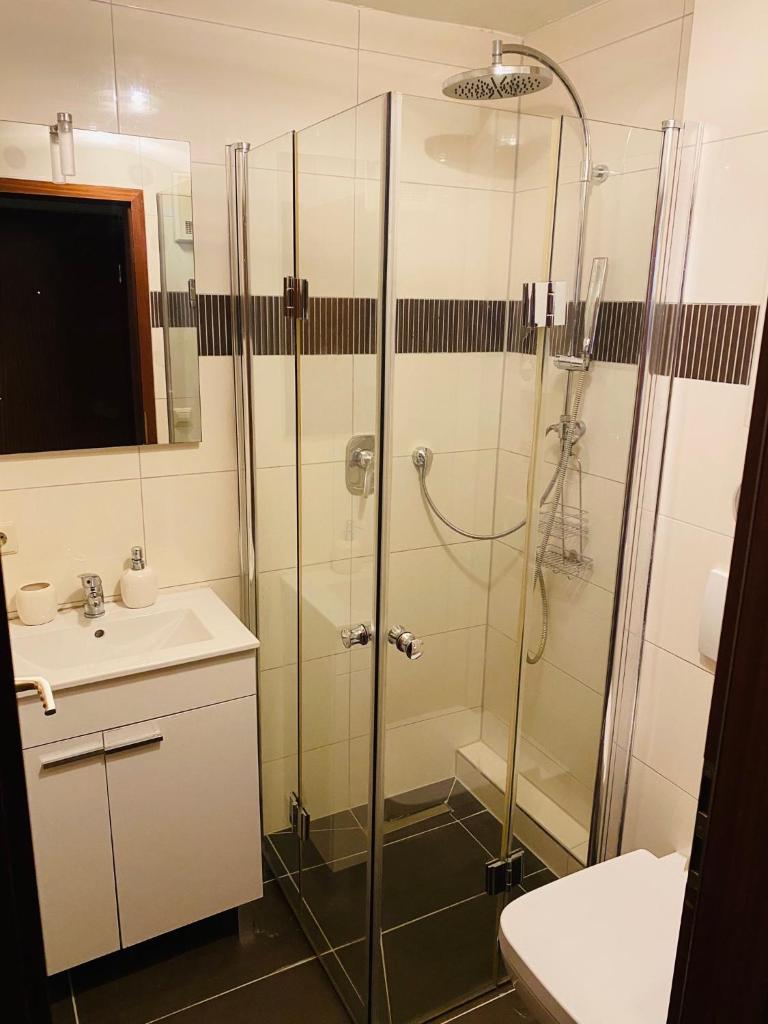 Exklusiv möblierte Wohnung in besten Lage 3