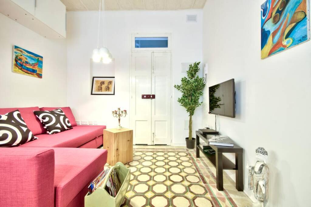 Valletta Art House - Retro Bordello 5