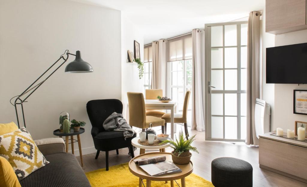 Appartements - Le Logis Versaillais 2