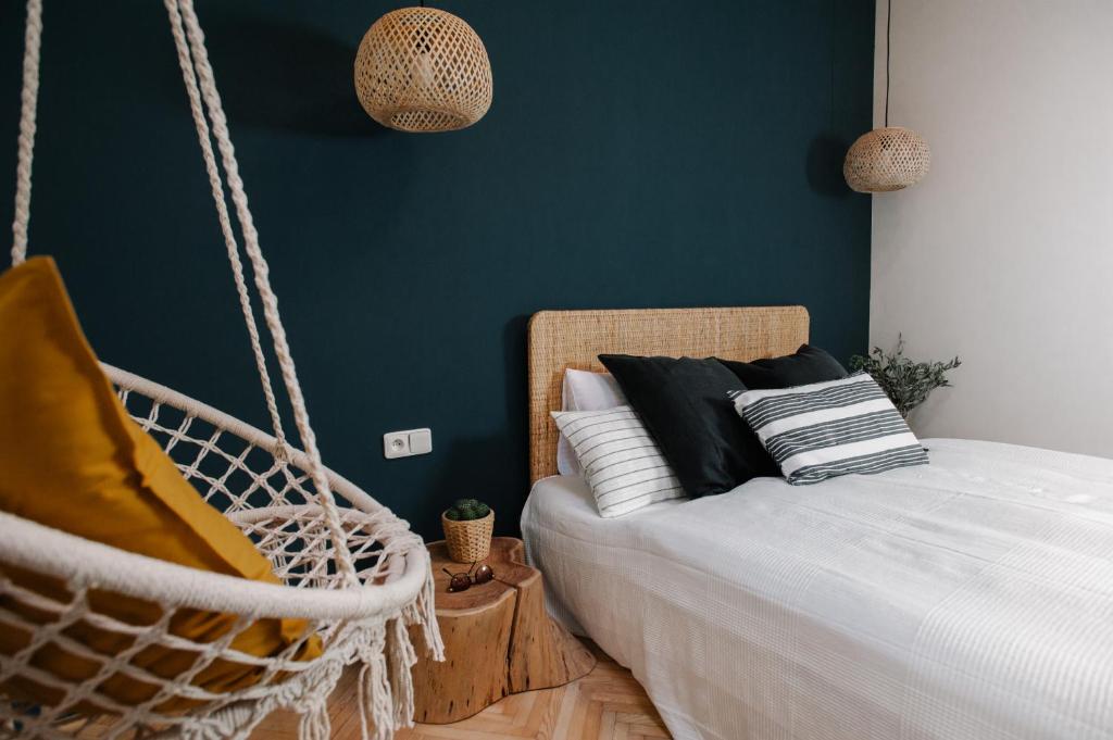 Great Chill Boutique Apartments #11 by goodnite cz 6