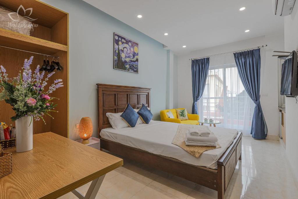 The Lakeview - West Lake Lotus Apartments