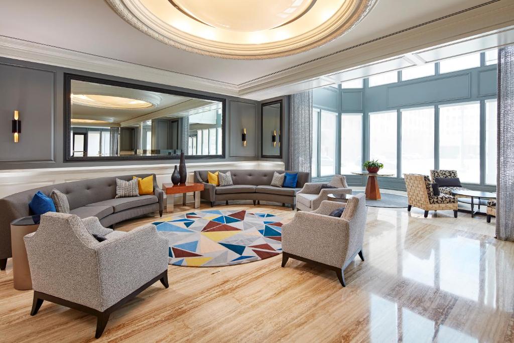 The Bristol Hotel San Diego Image