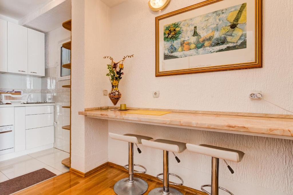 Sun Rose Apartments Sveti Stefan 2