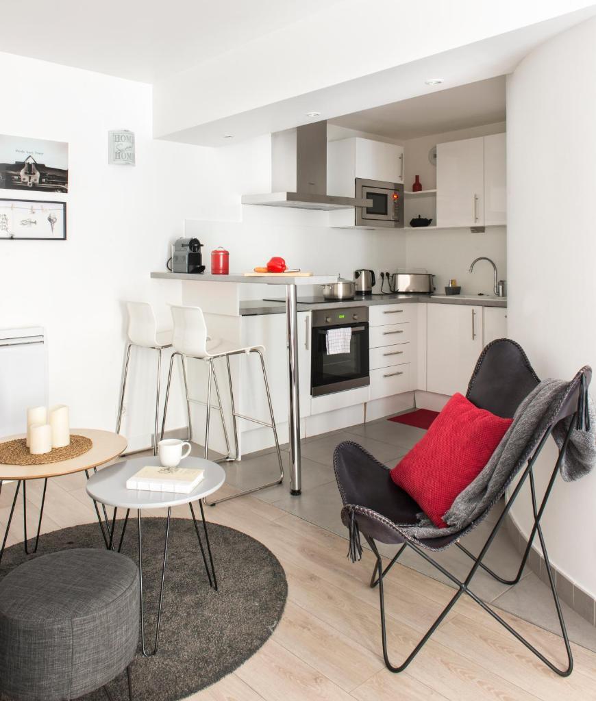 Appartements - Le Logis Versaillais 8