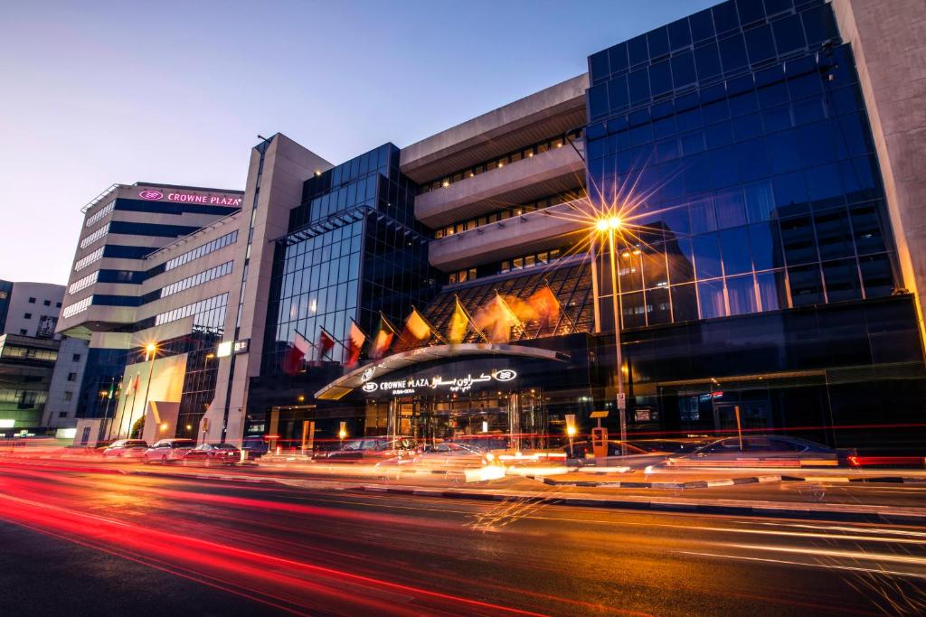 Crowne Plaza Dubai Deira by IHG Image