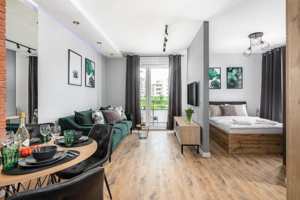 PREMIUM Apartments New Town Private Parking Included 2