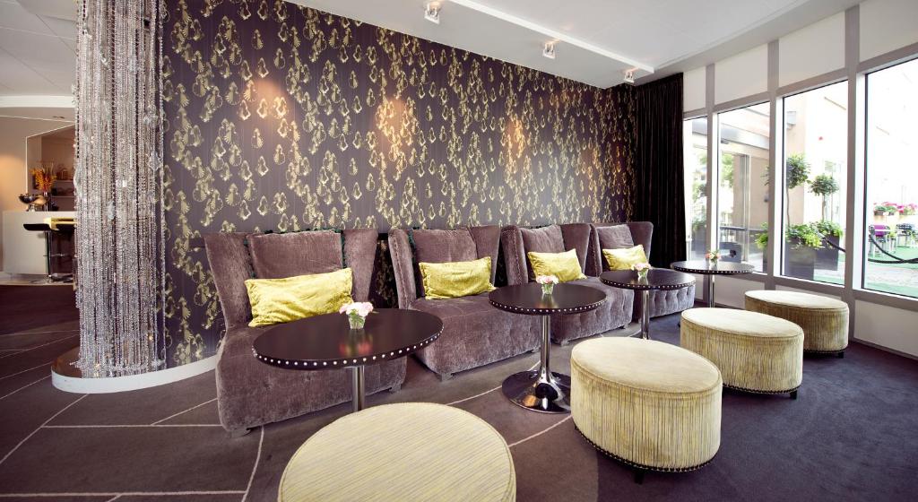 Home Hotel Tapto Image
