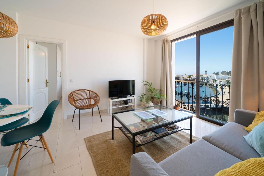 Living El Charco-central location 5
