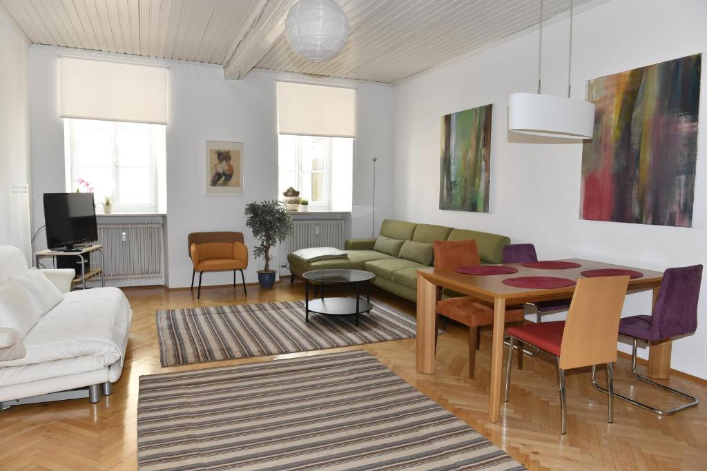 Apartments Alter Platz 4