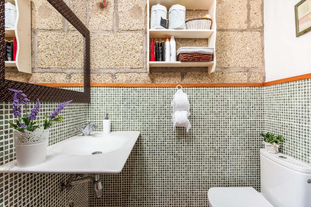 Romantic Hamlet Cottage with Private Pool La Fragua de Eliseo 8