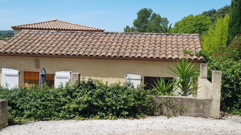 Petite maison au calme garrigue et mer Montpellier 6