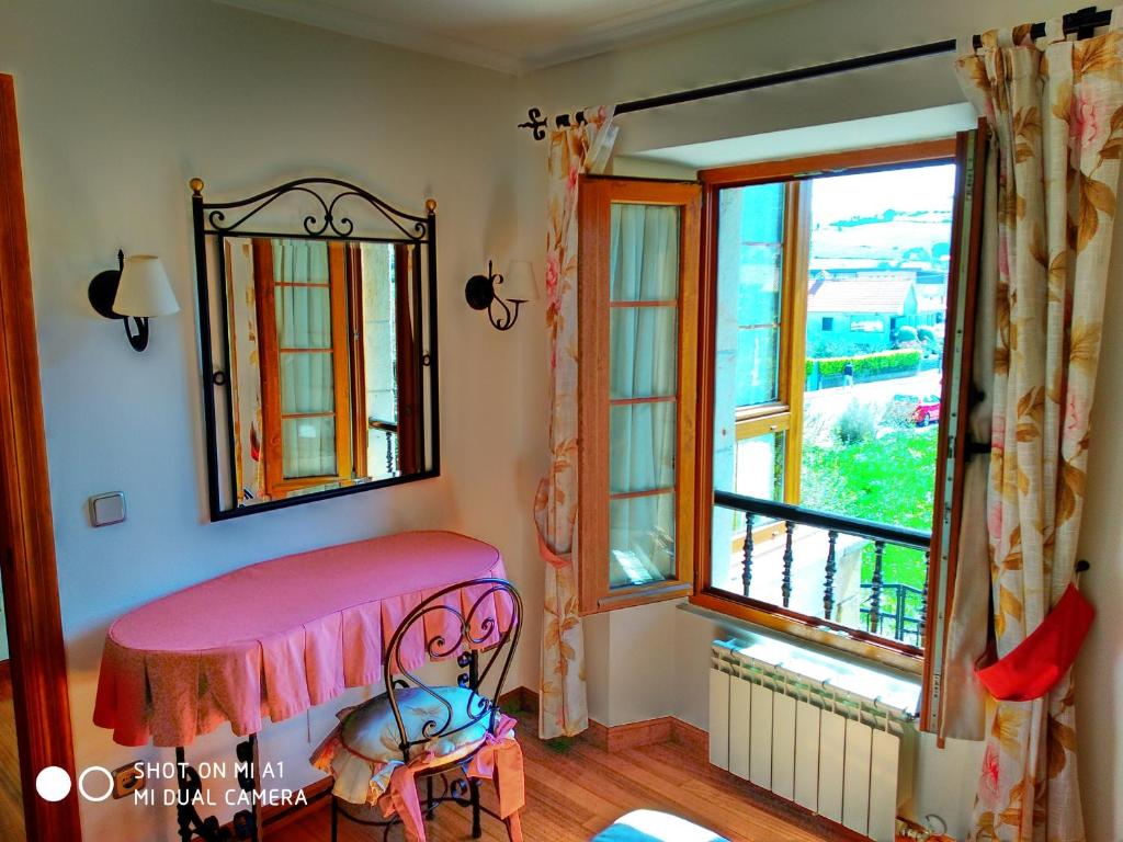 CASA AMPLIA CON JARDÍN Y APARCAMIENTO G-100147 7