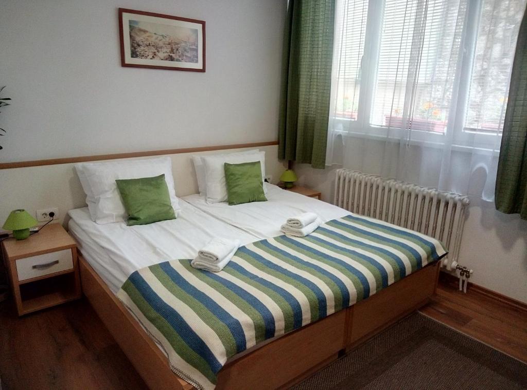 Sweet Dreams Studio Apartment 7