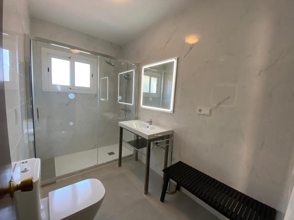 Casa con vistas al mar y piscina privada 3