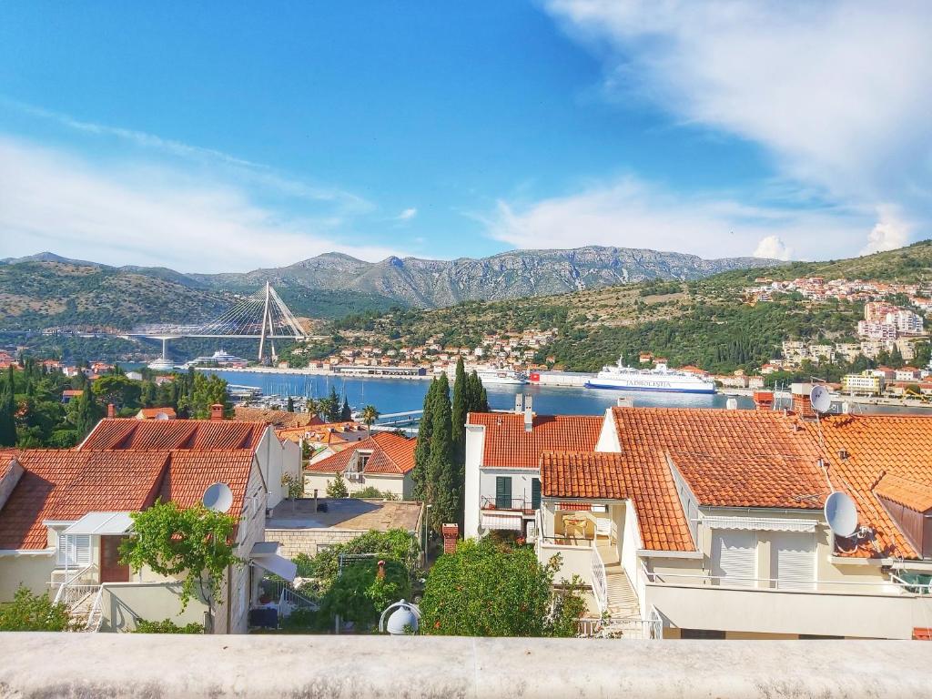 Adria Apartments and Rooms 8