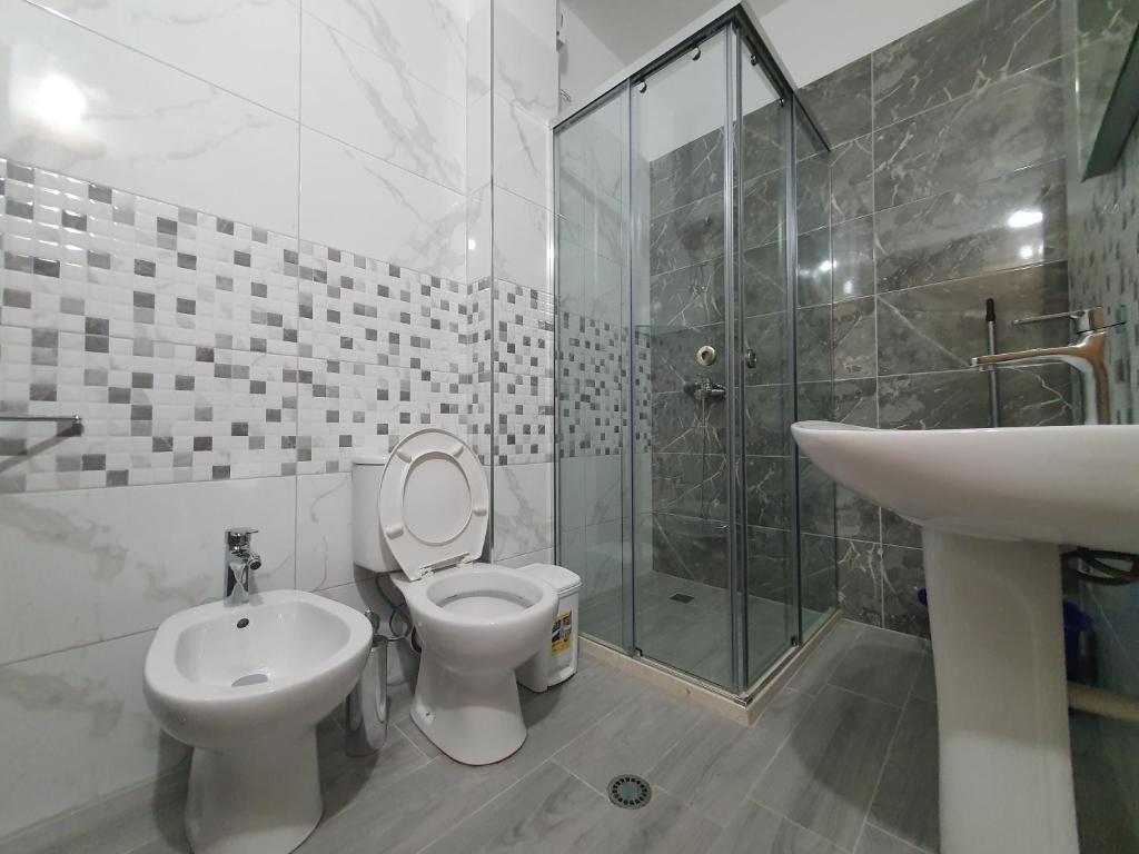 Seaview Apartments 3