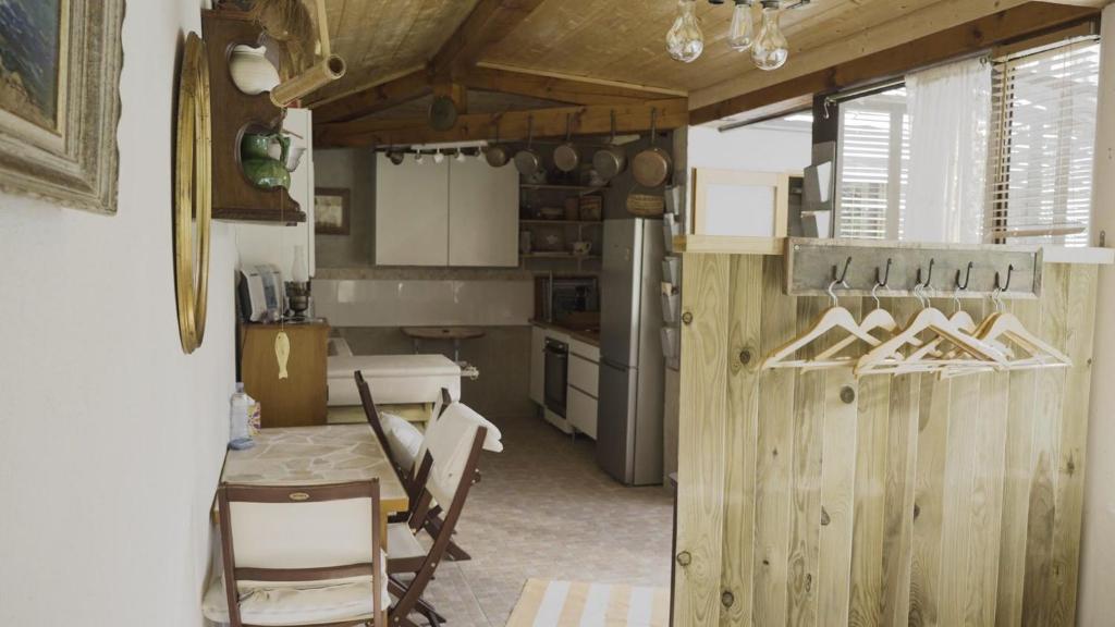 une petite maison entre vignes et mer 4