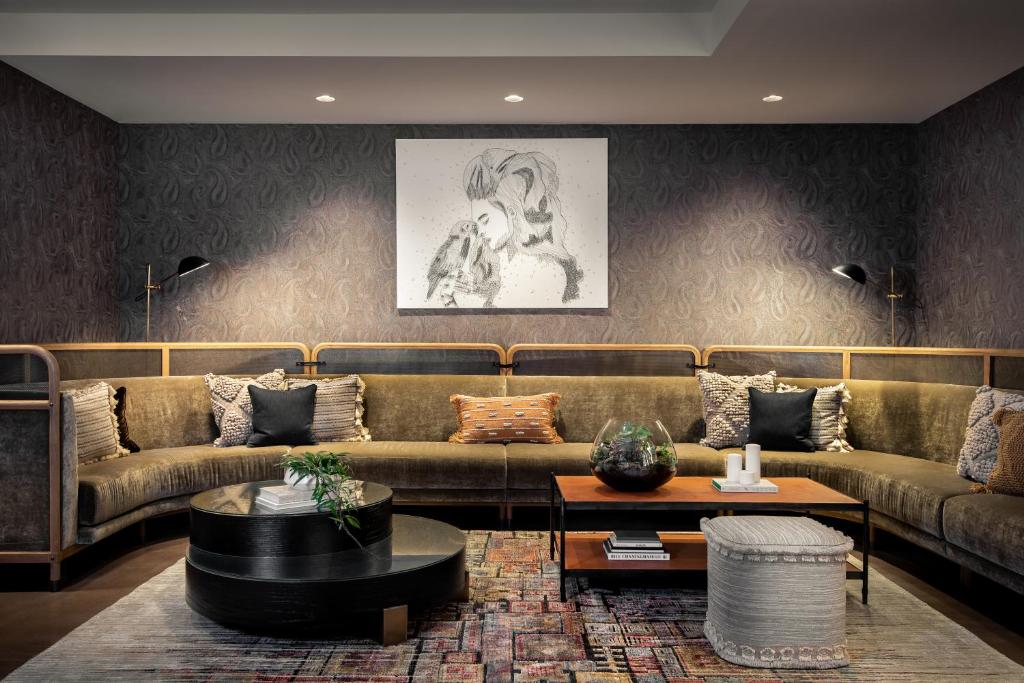 Vignette Collection Yours Truly DC, an IHG Hotel Image