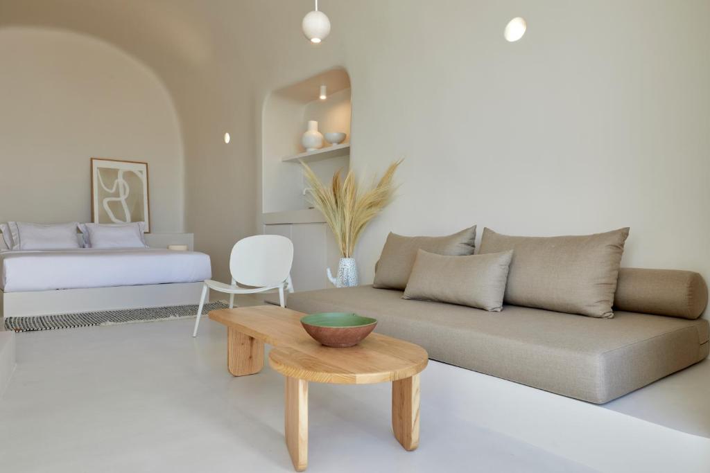 Olia Villas & Suites 2