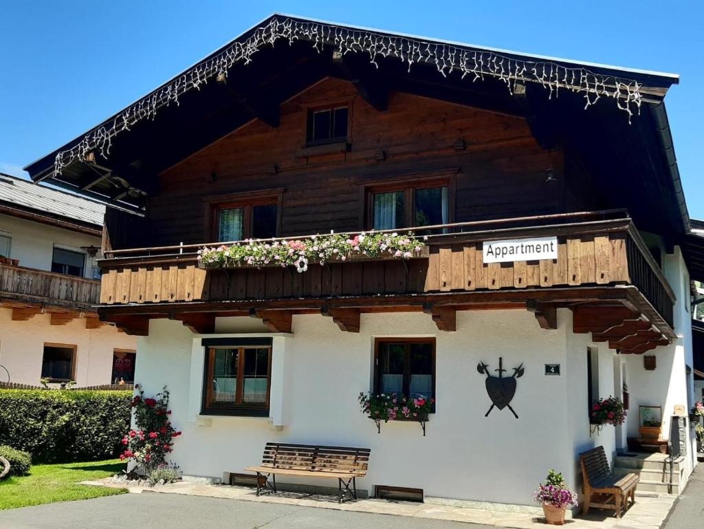 Haus Reason 5