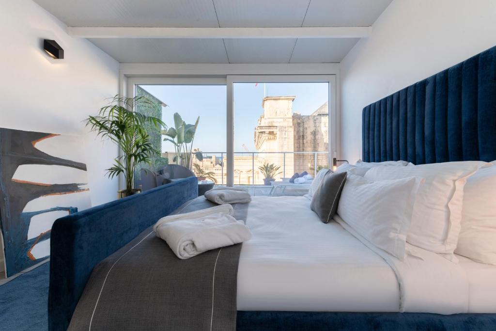 U Collection - a Luxury Collection Suites, Valletta 7