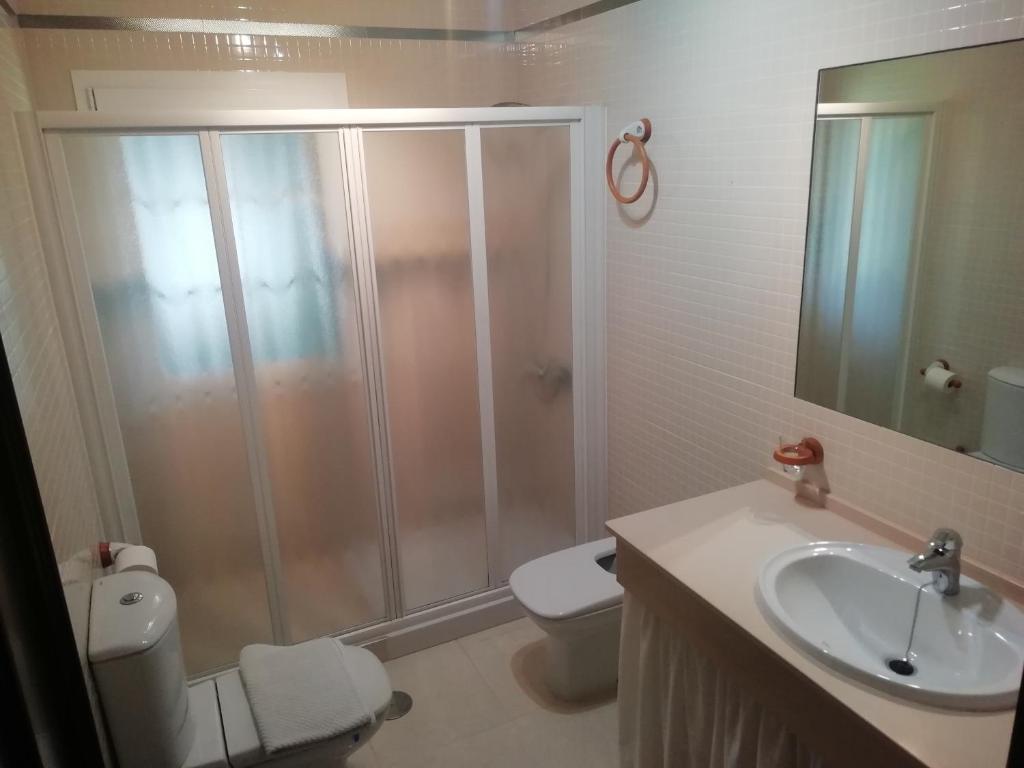 CHALET EXCLUSIVO COSTA BALLENA 3