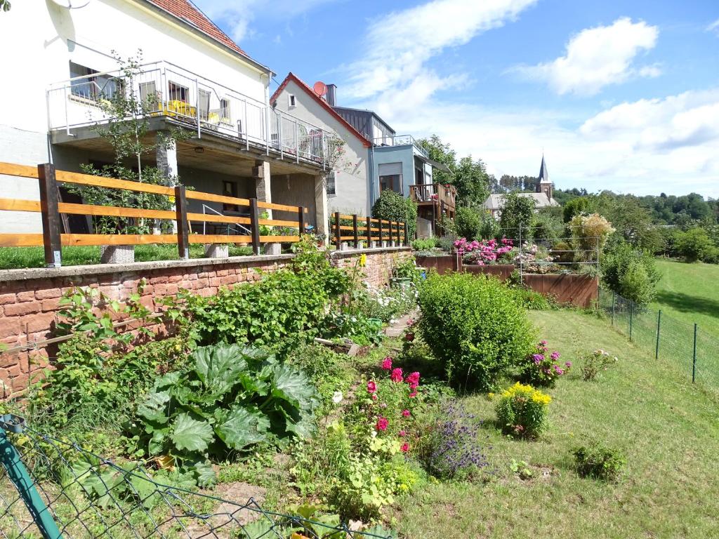 Ferienhaus Schaumbergblick 6