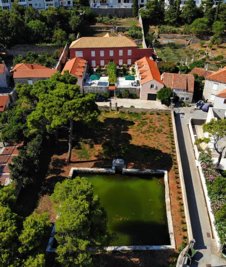 Apartments Katarina-Two Bedroom Apartment with Parking 7
