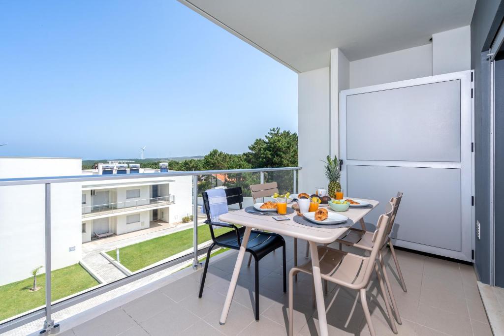 Private Condominium, Pool, Tennis & Sea View by Silver Prop 7