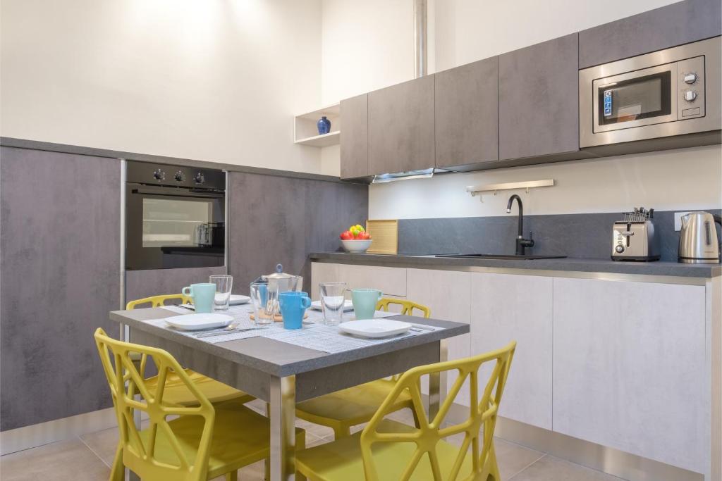 Helga House by Studio Vita 8
