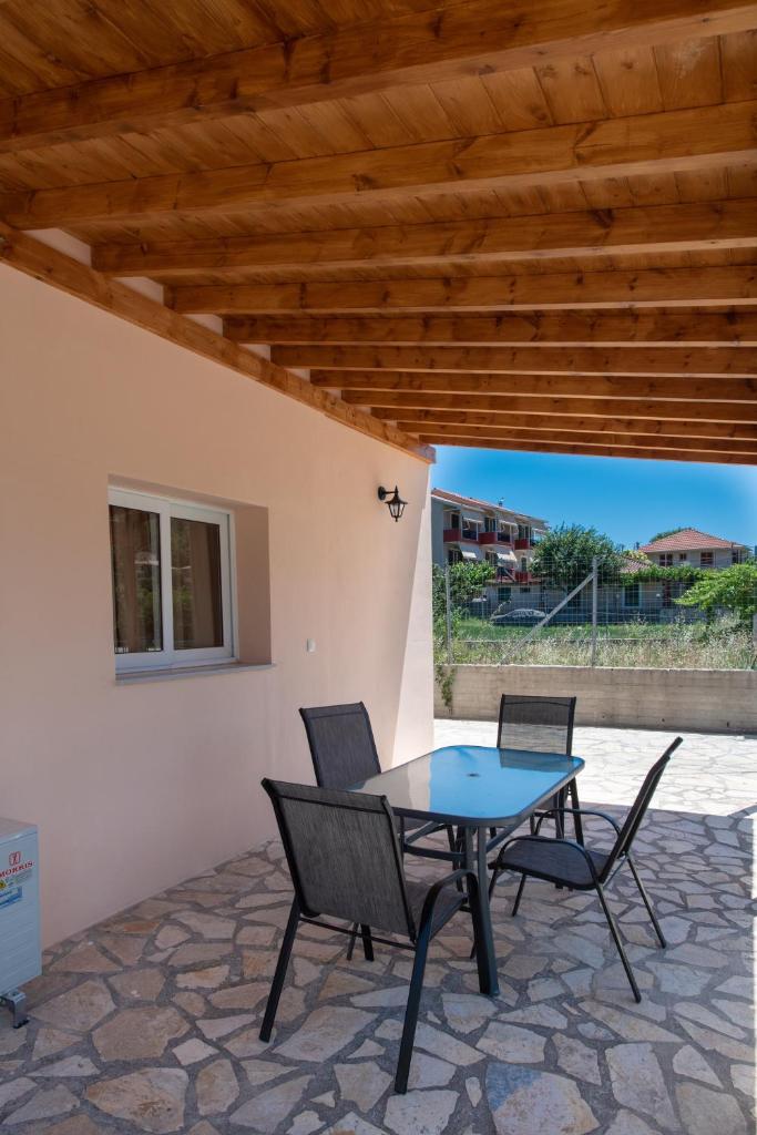 Modern Apartment 15 mins from the town of Lefkas 4