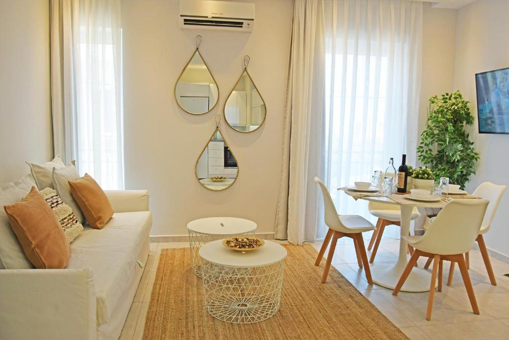 CreteSuites - Urban Villa with Pool - 500m to the Beach 8