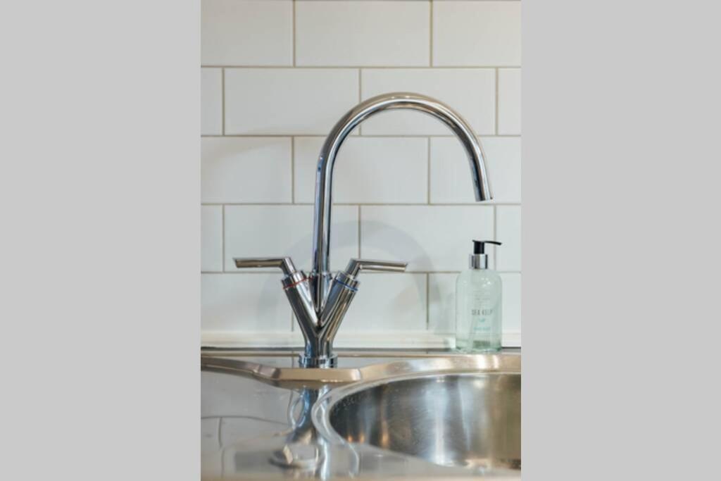 Glasgow Central Luxury Apartment 7