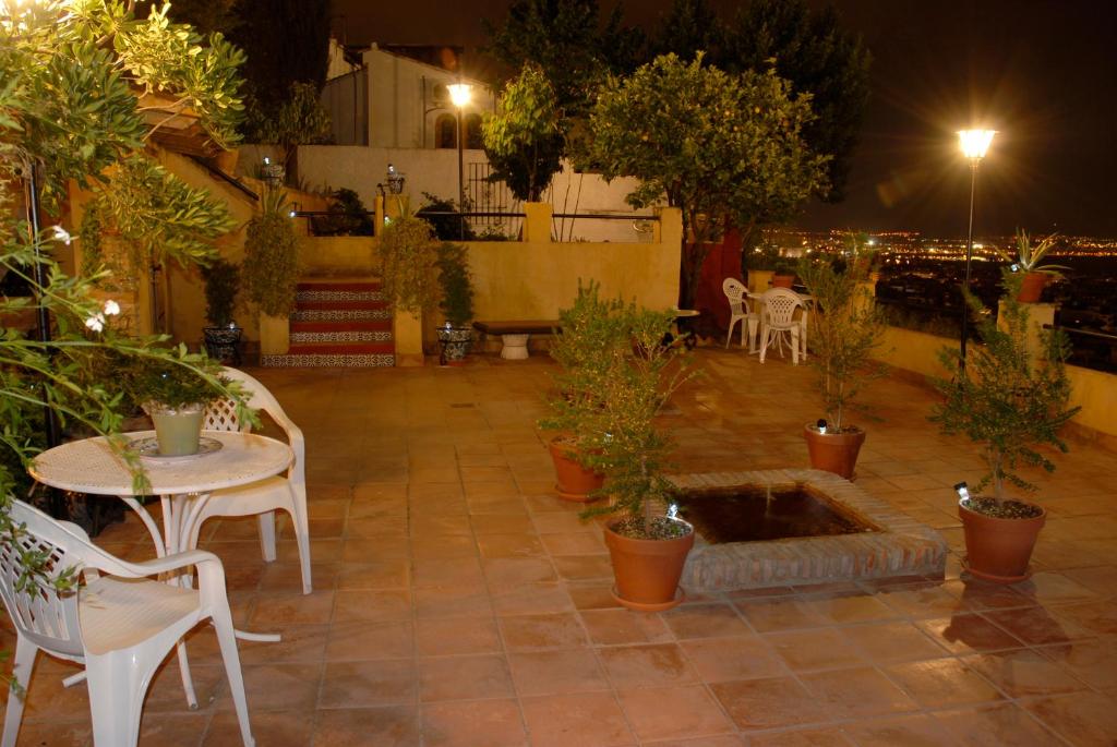 Carmen en el Albaicín con Jardin y Vistas 8