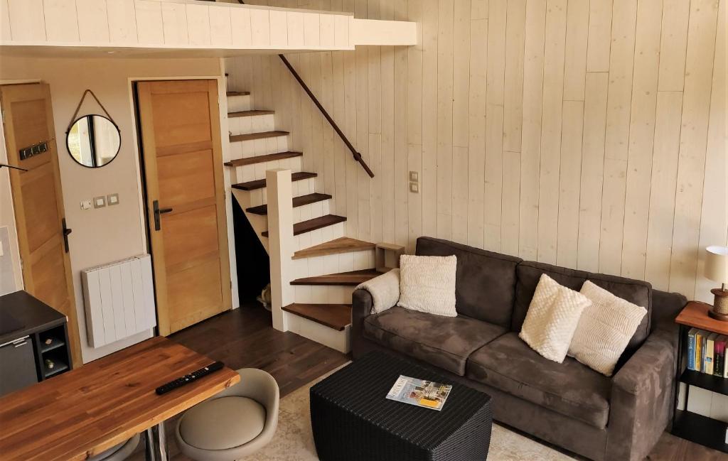 Photo de la galerie de l'établissement Les Kabanes de Kerforn, à Crach 22 autres photos