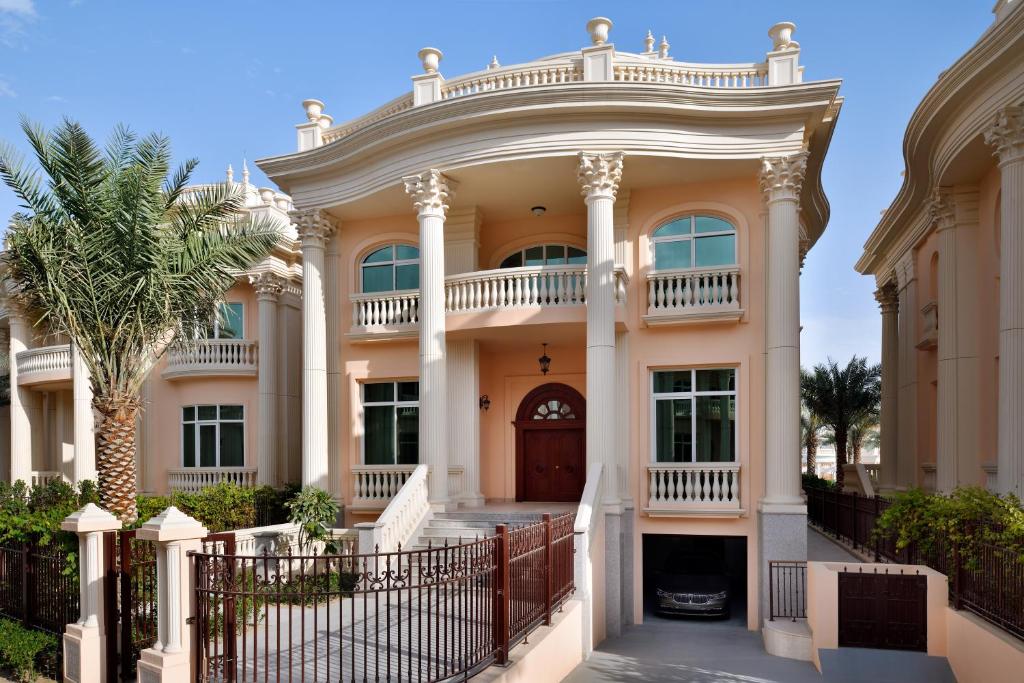 Kempinski Hotel & Residences Palm Jumeirah Image