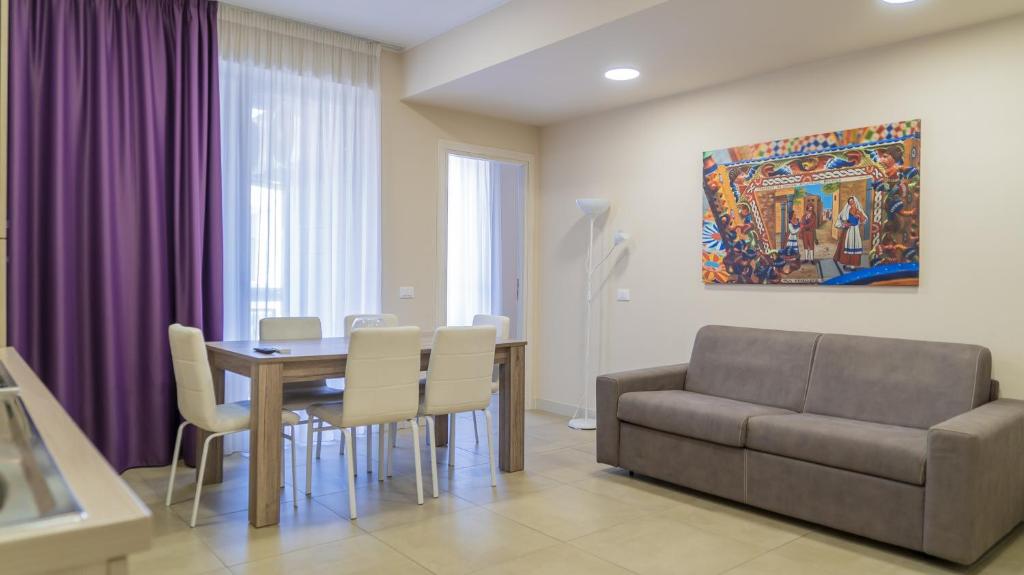Residence Palazzo dei Delfini by RECEPTIO 7