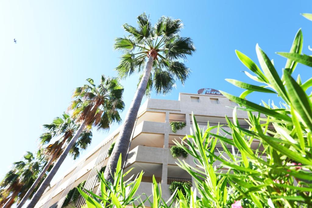 Apartamentos Jade - Adults Only 6