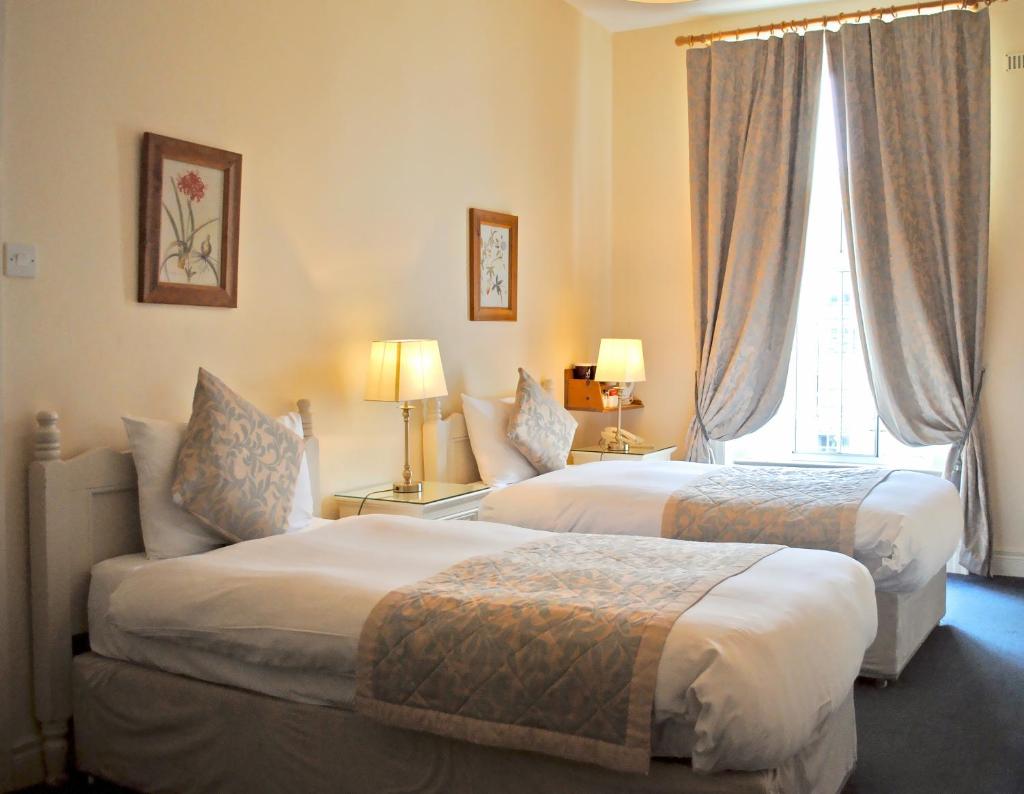 Baggot Court Townhouse Image