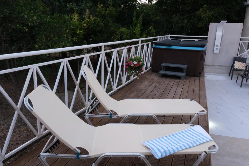Luxury Fani House Next to Harbor area with Jacuzzi 6