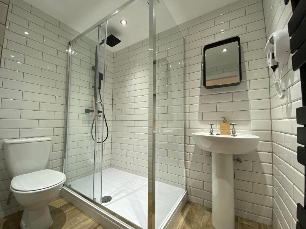 Queen Street Boutique Suites 3