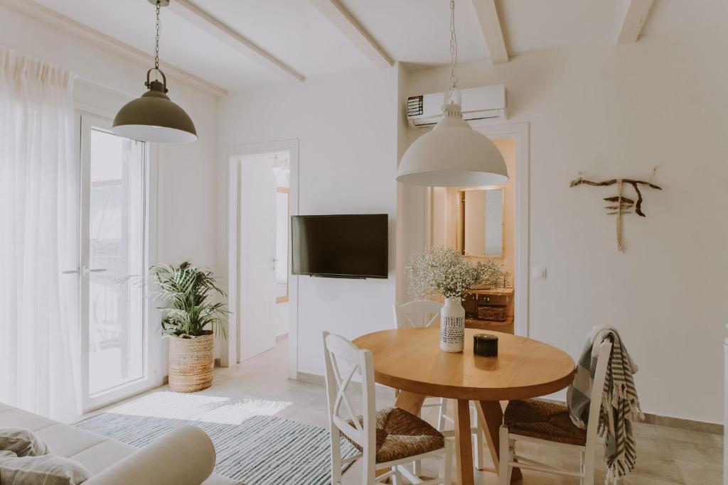 ERIEL Boutique Apartments 3