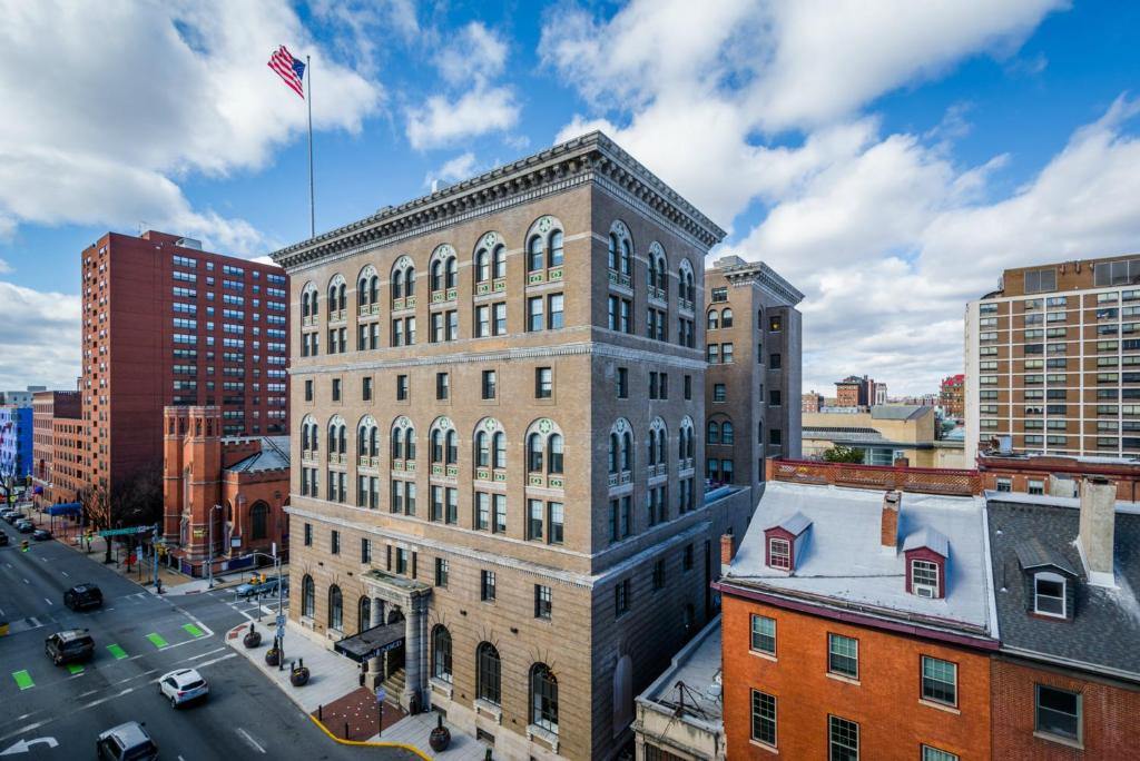 Hotel Indigo Baltimore Downtown, an IHG Hotel Image