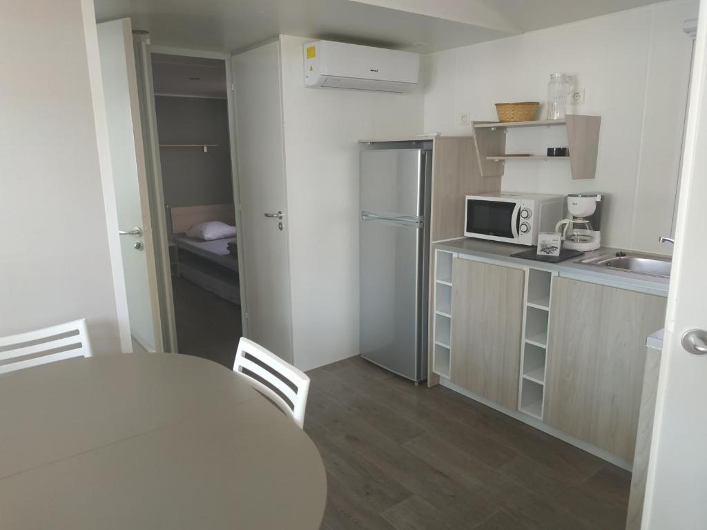 Photo de la galerie de l'établissement Camping les Sables, à Tournon-sur-Rhône