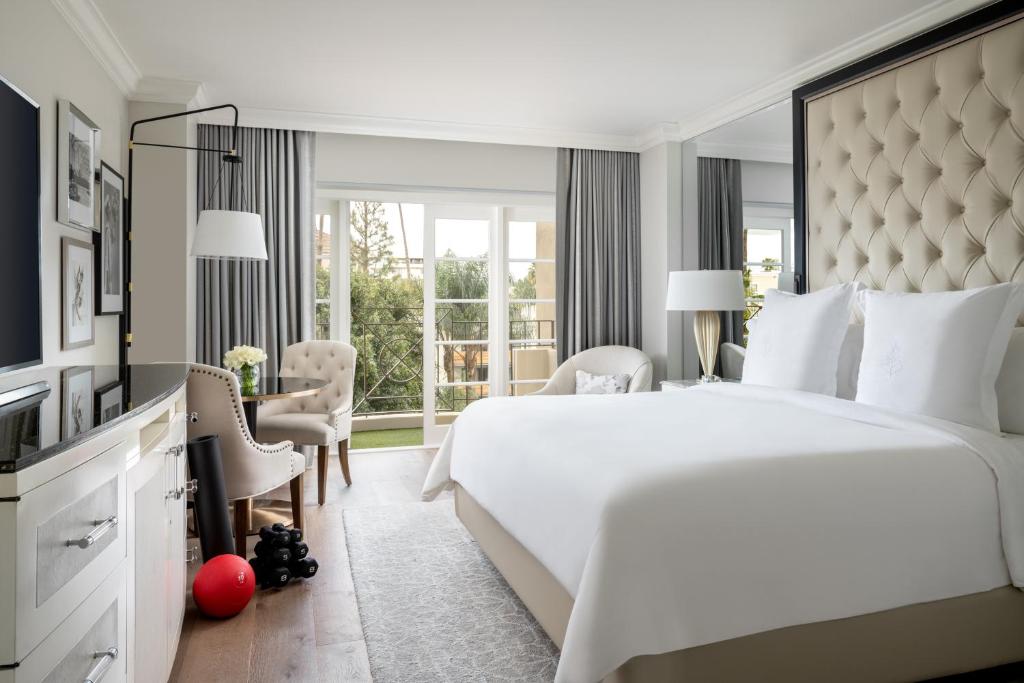 Four Seasons Hotel Los Angeles at Beverly Hills Image