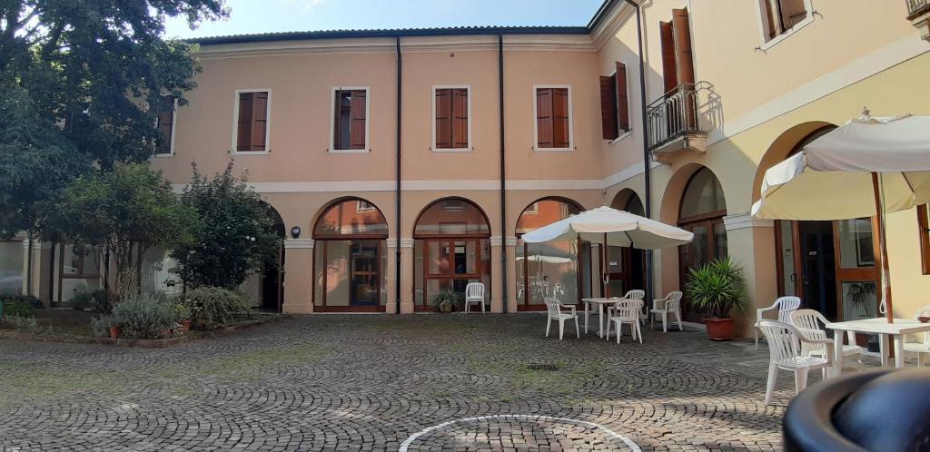 Casa Santa Caterina e Sant Antonio 8